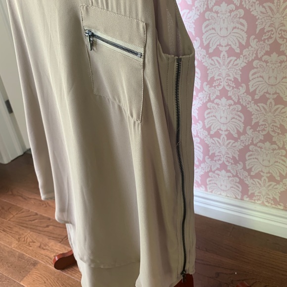 Flowy chiffon naked zebra tank - Picture 5 of 6